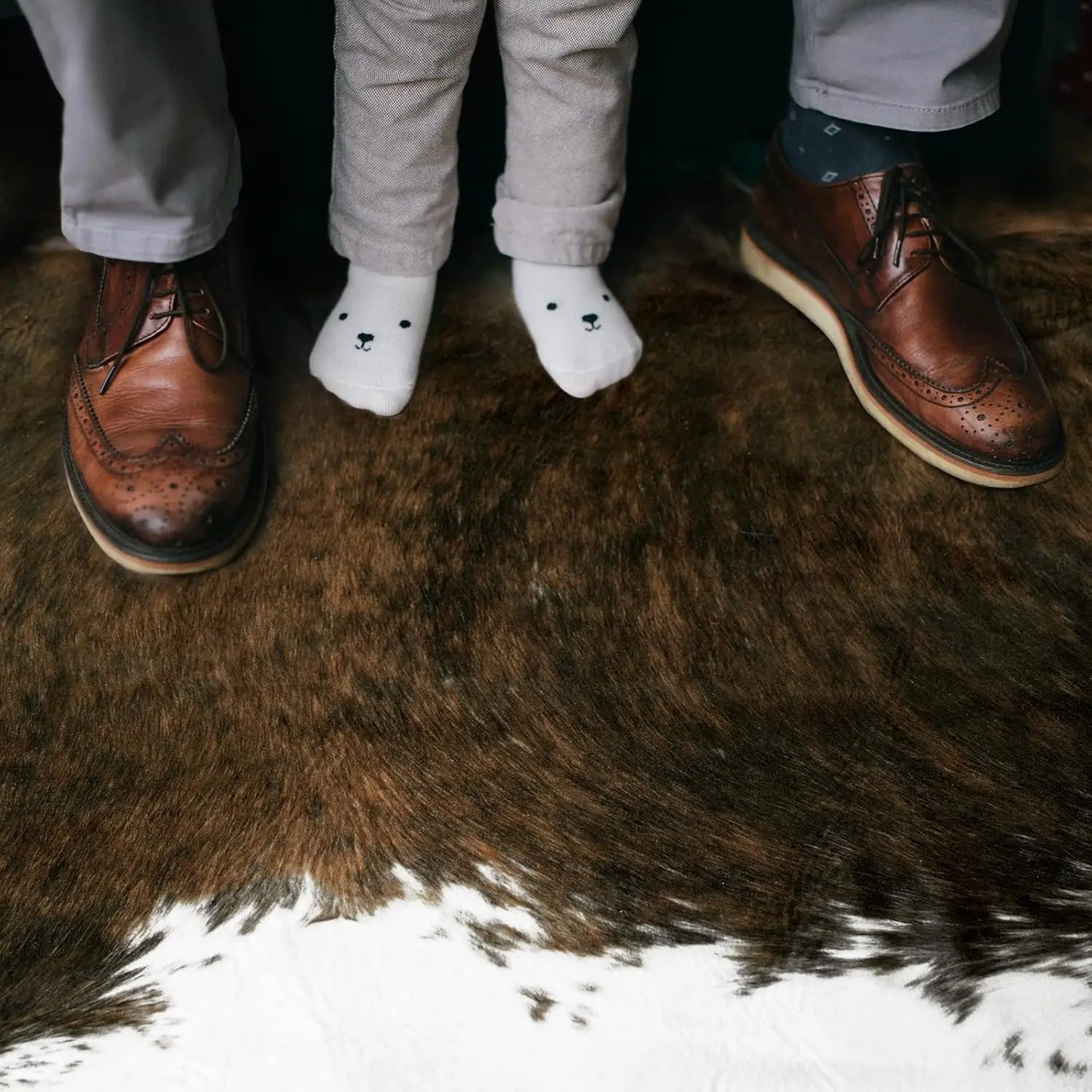 Faux Fur Animal Cow Hide Carpet, Sturdy and Large Size Cow Print Rugs, Suitable for Bedroom Living Room Western Decor, & More